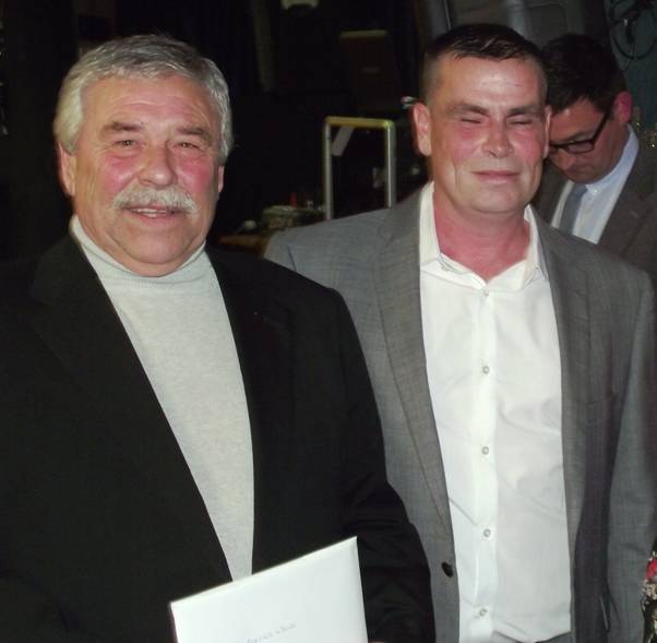 C:\Users\alan\AppData\Local\Microsoft\Windows\Temporary Internet Files\Content.Word\Albie and Alan.jpg