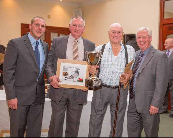 Gwent Greater Distance Club

2014 Prize Presentation