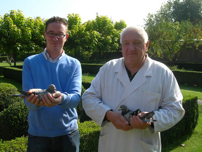 'barcelona to Broechem'  Paul & David Vets
