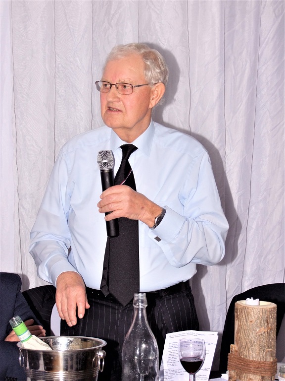 Bob Smith with the final speach of the evening 07 03 22
