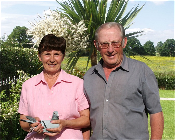 Glenda Michael Stone 26 08 22