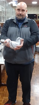 Mick Willis Holding his Champion of Champions winner. 18 12 22