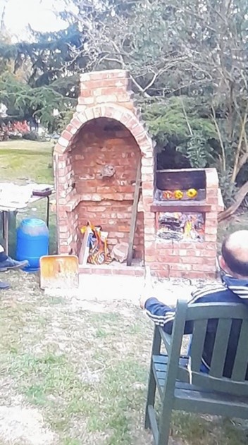 Picture1 Purpose built for the pigeon men of Laindon by Darius Dumitrascu