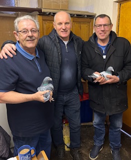 Judges Walter BoswellLand Jim McGuireR with Tom Corrie Jnr C 07 01 25b