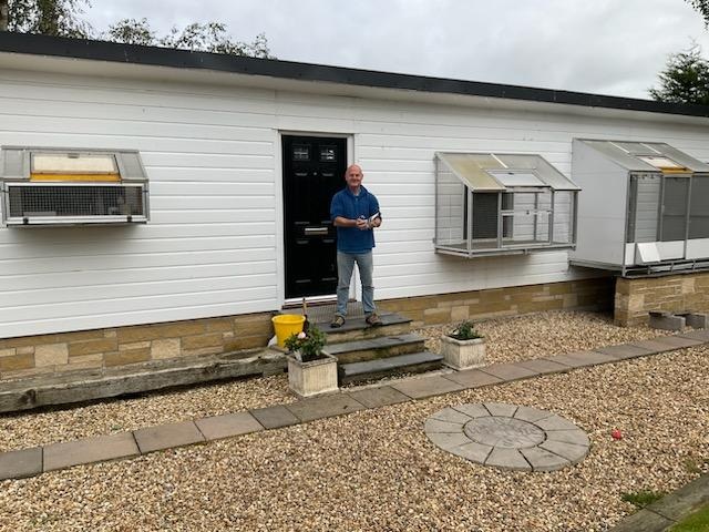 Andy Graham with his winner 27 05 25b