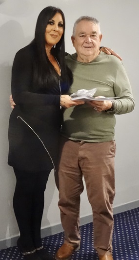Dave Waddington with Angie. 10 12 25a